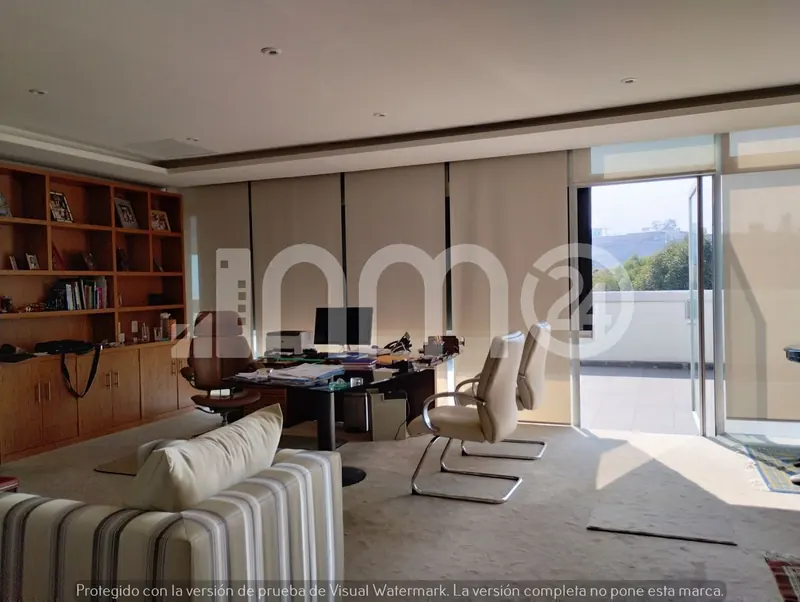 Oficina en Venta en Bosques de las Lomas ¡Oportunidad!