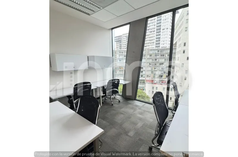 Oficina en renta en Polanquito 7 personas Plug & Play ¡Oferta Web!